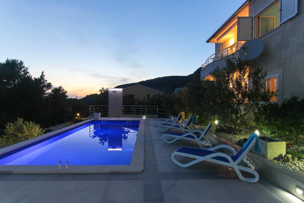 Villa Levanda Макарска Экстерьер фото