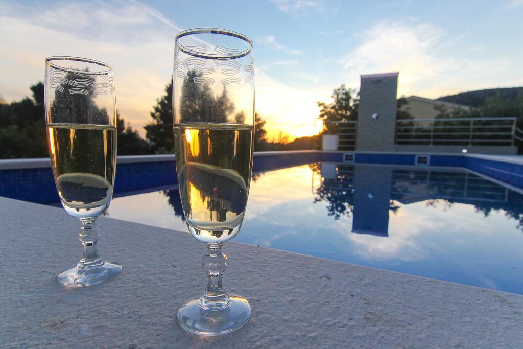 Villa Levanda Макарска Экстерьер фото